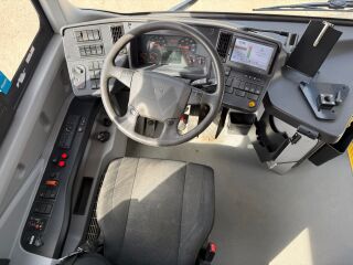 Volvo B8R 8900 240kW