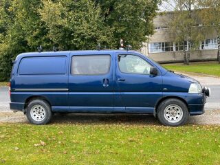 Toyota Hiace 2.5 R4 4D4 70кВ