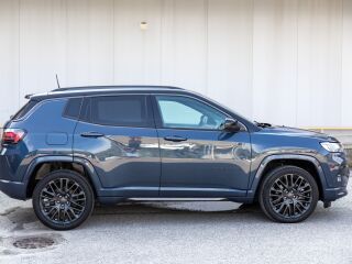 Jeep Compass Plug-In Model S 1.3 R4 PHEV 132kW