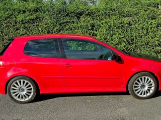 Volkswagen Golf GTI 2.0 147kW