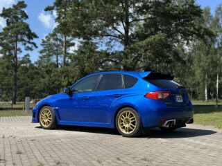 Subaru Impreza WRX STI 2.5 221кВ