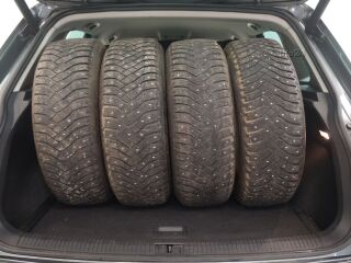 Volkswagen Tiguan 1.5 110кВ