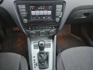 Skoda Octavia 1.6 r4 77kW