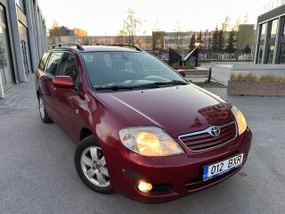 Toyota Corolla Elegance 1.4 66kW
