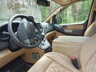 Hyundai Grand Starex camper 2.5 125kW