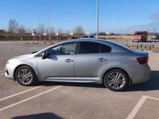 Toyota Avensis 2.0 105kW