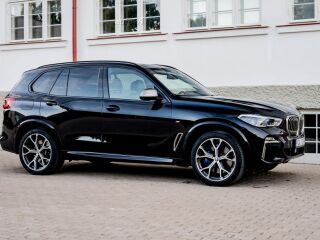 BMW X5 M50 Individual Shadow Line 3.0 294kW