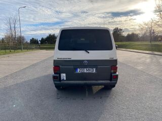 Volkswagen Transporter 2.5 75kW