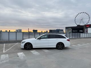Mercedes-Benz C 220 AMG sport / Night Package 4matic 2.0 143кВ