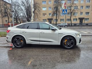 Audi e-tron S 370kW