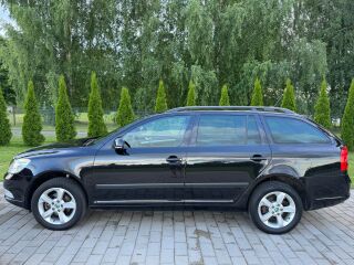 Skoda Octavia Combi Comfortline 4X4 1.6 TDI 77кВ