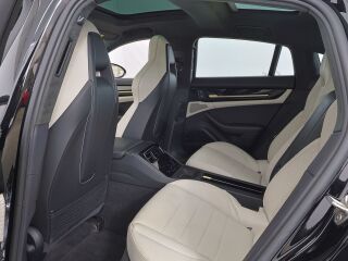 Porsche Panamera GTS 4.0 368kW