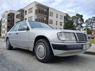 Mercedes-Benz 200 2.0 53kW