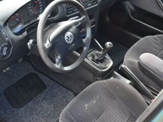 Volkswagen Golf 1.4 55kW