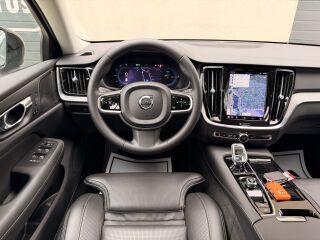 Volvo V60 Plus Dark R-Design Intelli Safe Luxury MY23 2.0 T8 Recharge Twin Engine Plug-in-Hybrid 335kW
