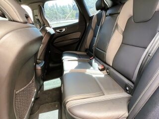 Volvo XC60 R-Design B4 H&K 2.0 145kW