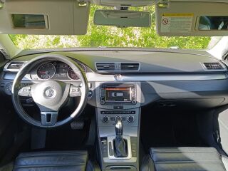 Volkswagen Passat R-line 2.0 130kW