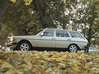Mercedes-Benz 230 2.3 R4 100kW
