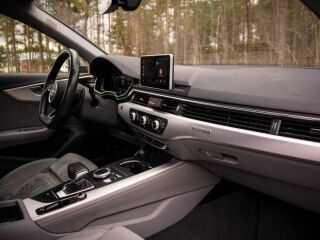 Audi A4 Quattro 3.0 V6 45TDI 170kW