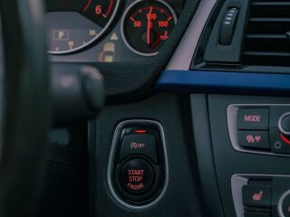BMW 330 3.0 190kW