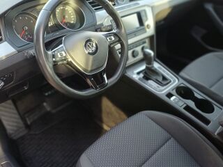 Volkswagen Passat 1.4 92kW