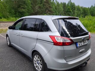 Ford Grand C-Max 2.0 103kW