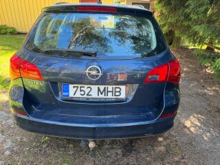 Opel Astra 1.6 85кВ