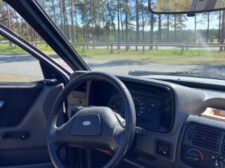 Ford Escort 1.6 75kW