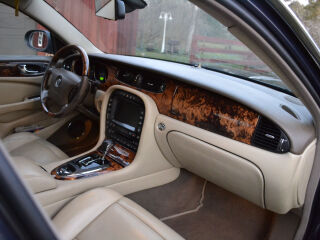 Jaguar XJ 2.7 152kW