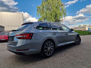 Skoda Superb LAURIN&KLEMENT 4X4 2.0 R4 TDI 140kW