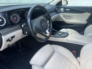 Mercedes-Benz E 220 2.0 143kW