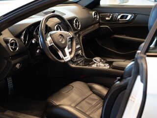 Mercedes-Benz SL 63 AMG 5.5 V8 395kW