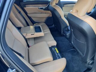 Volvo S90 INSCRIPTION 2.0 D 140кВ
