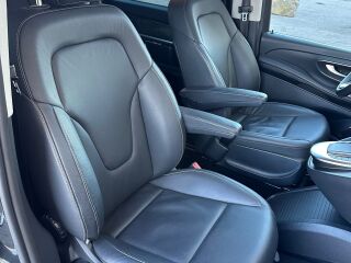 Mercedes-Benz V 300 d Avantgarde Extra Long 4-Matic 2.0 174kW