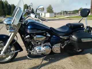Yamaha XV 1900 A Stratoliner/Midnight Star V2 66kW