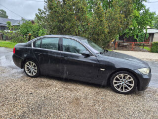 BMW 330 3.0 R6 i 190кВ