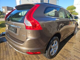 Volvo XC60 D4 SUMMUM 2.0 100kW