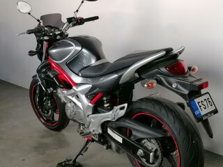 Suzuki SFV 650 Gladius V2 53kW