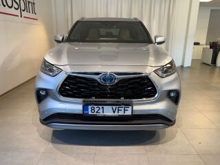 Toyota Highlander Premium 2.5 140кВ