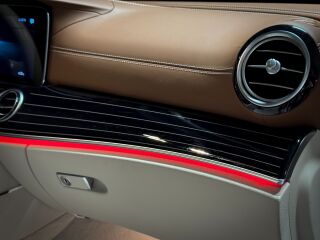 Mercedes-Benz E 300 Manufaktur 2.0 190kW
