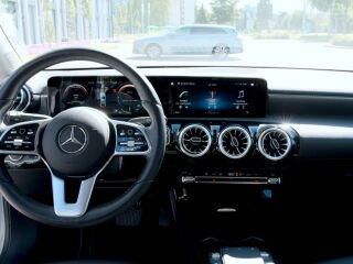 Mercedes-Benz A 180 1.3 100кВ