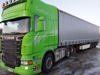 Scania R560