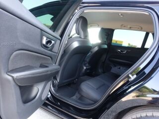 Volvo V60 Momentum EU6 2.0 R4 D4 TDI 140kW
