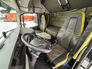 Volvo FH16 650 6x2 488kW