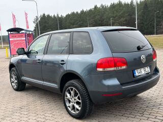Volkswagen Touareg 2.5 128kW