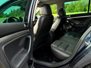 Volkswagen Golf Sportline 2.0 103kW