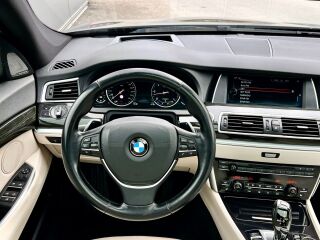 BMW 530 GT xDrive 30d Luxury Line 3.0 R6 190kW