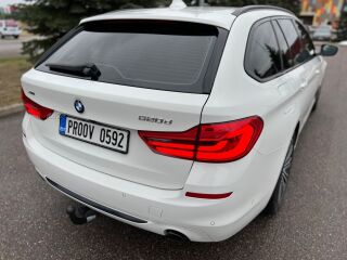 BMW 520 xDrive Touring SportLine 2.0 140kW