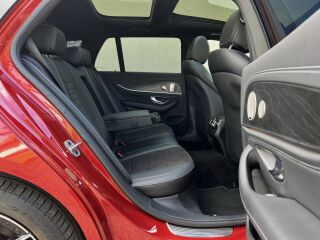 Mercedes-Benz E 300 de AMG 4matic Night Packet MY22 2.0 225kW