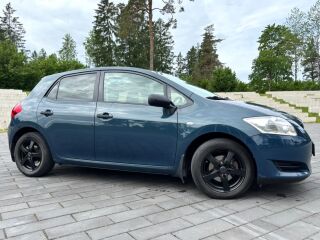 Toyota Auris 1.6 91kW